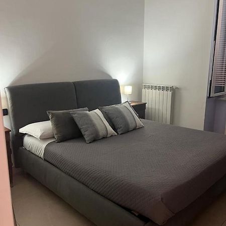 Duomo Family House Apartment เนเปิลส์ ภายนอก รูปภาพ